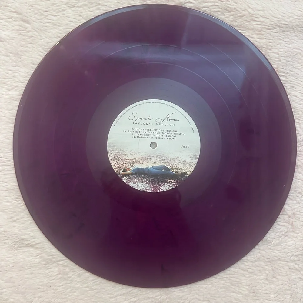 taylor swift speak now record
